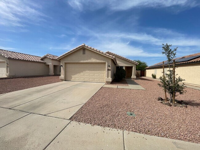 Building Photo - READY TO VIEW NOW! Gorgeous Remodeled Home in El Mirage