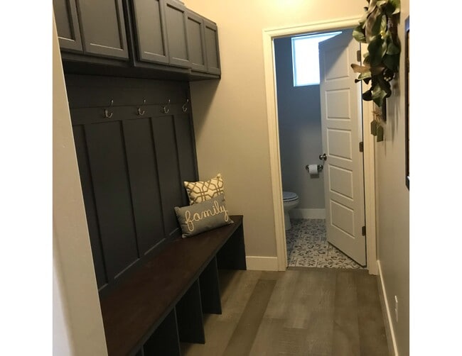 Photo - 2672 S Shorewood Dr