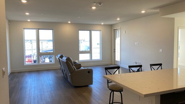 Photo - 3698 Vision Cmn Unidad 420