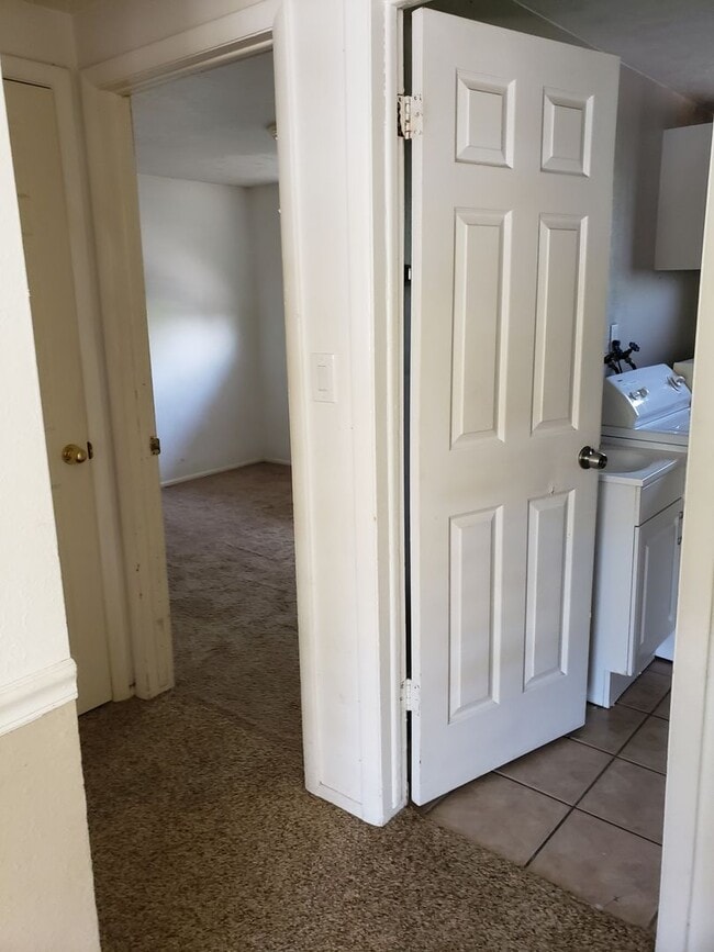 Photo - 2 bed 1 bath in Springville Unit 4