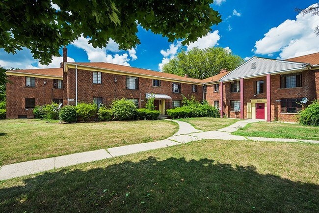 Photo - Capri Manor Apartments