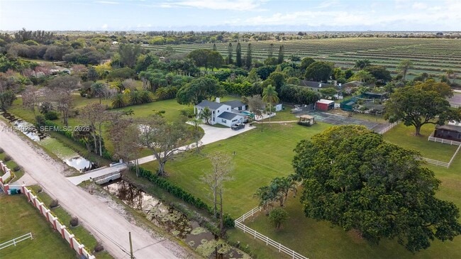 Photo - 7601 NW 82nd Terrace