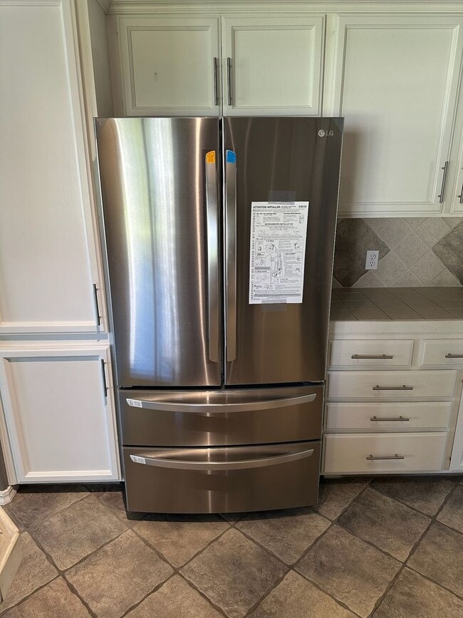 Photo - 511 Lone Oak Ct