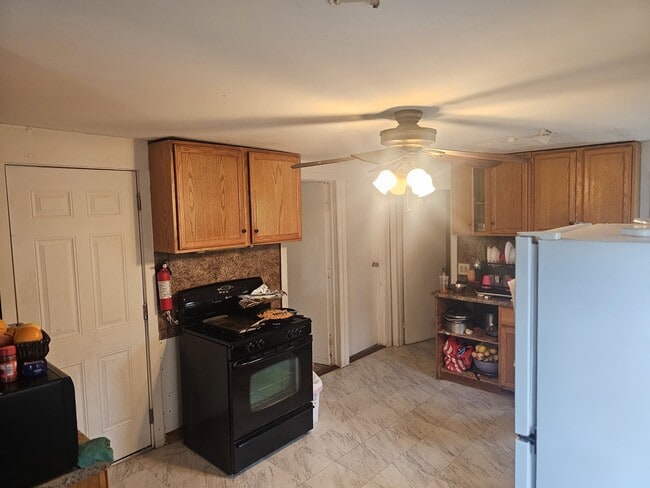 Photo - 66 Funston Ave