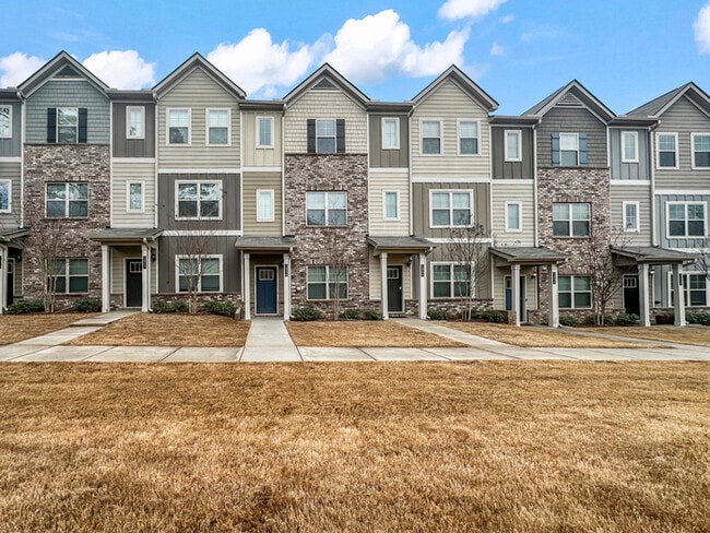 Photo - 1056 Bayrose Cir