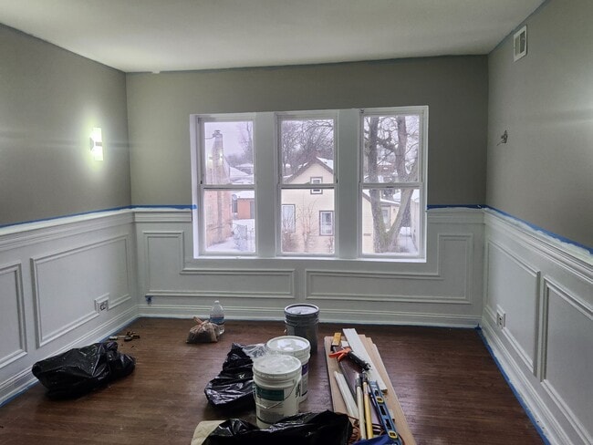 Updated trims - 8434 S Cregier Ave Unit 1N
