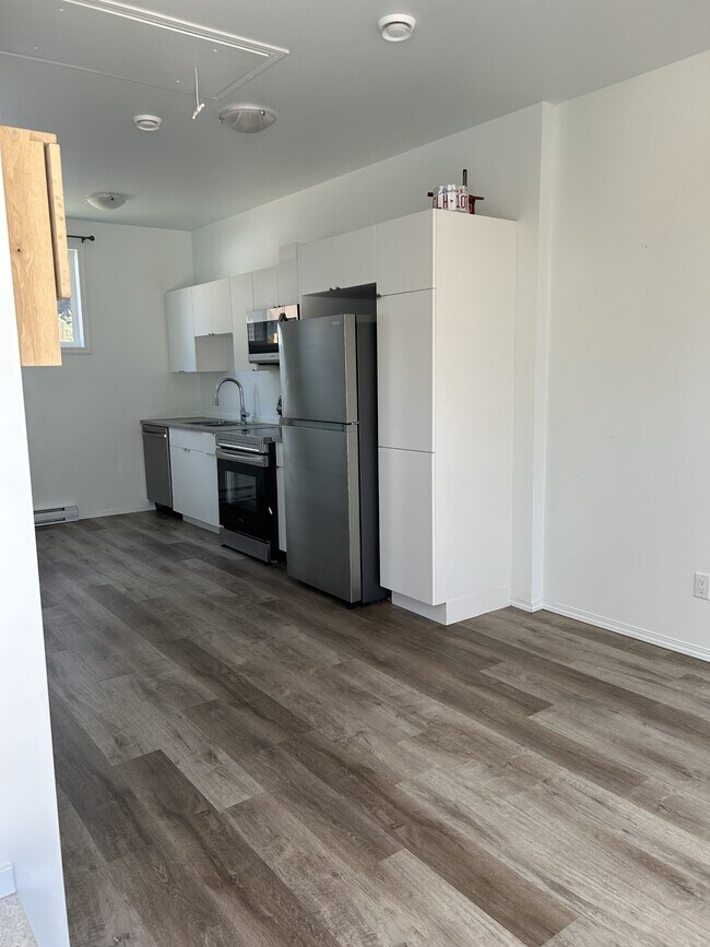 Photo - 12034-12041 41 St NW Unit 12034 - G2