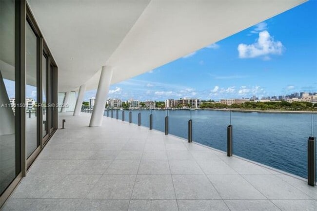 Photo - 5 Grove Isle Dr Unit 5 Grove Isle Dr # L402