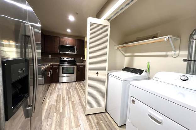 Photo - 8734 NE Delamere Way Unidad 8734