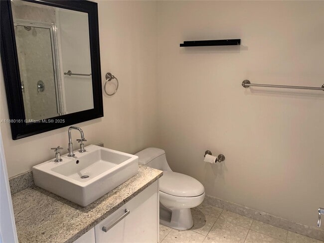 Photo - 185 SW 7th St Unit 1606