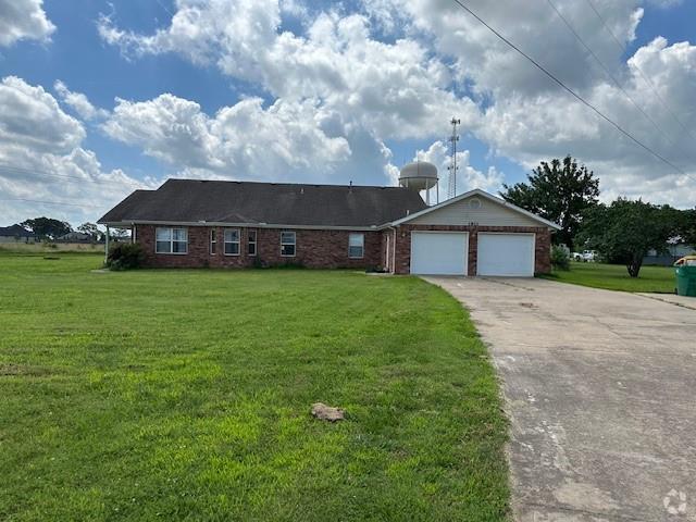 Building Photo - 1811 Kinyon Rd Rental