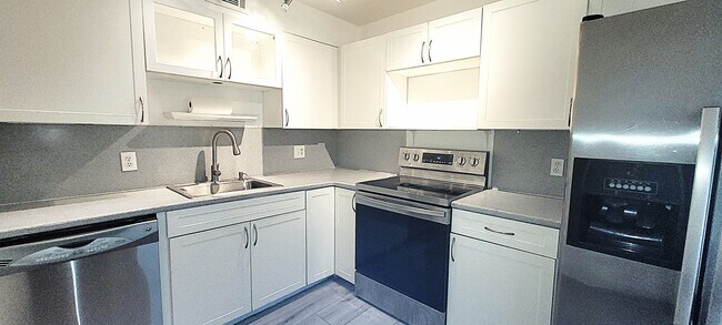 Photo - 2500 NE 135th St Condo Unit 902
