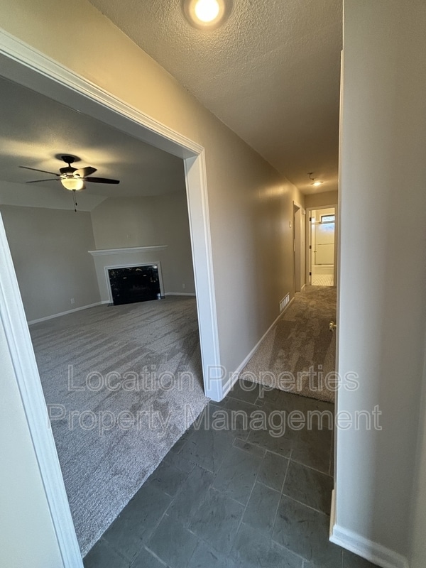 Photo - 537 Schwarz Rd