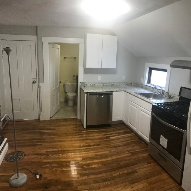Photo - 97 Oxford St Apartments Unit 2