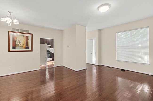 Photo - 41574 Mitchell Rd