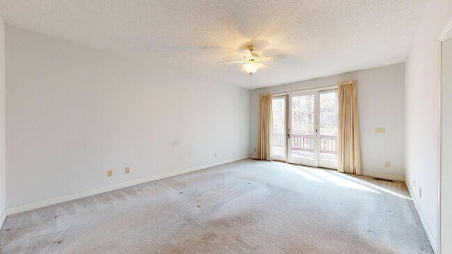 Photo - The Mylandia | Beautiful and spacious University City – Charlotte house with a backyard, offering...