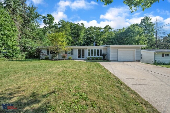 Renovated 3bd/1bth Ranch in Twinsburg Area - Renovated 3bd/1bth Ranch in Twinsburg Area House