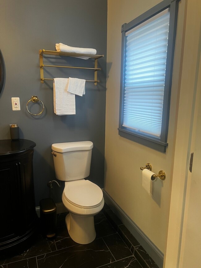 Photo - 18 Harmony School Rd Unit 1