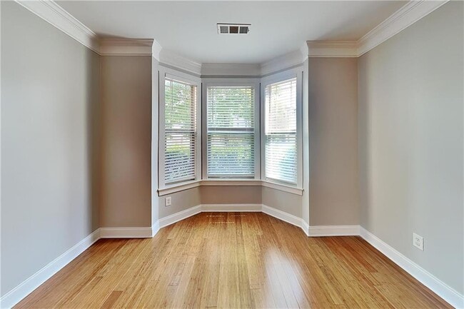 2110 Old Georgian Terrace