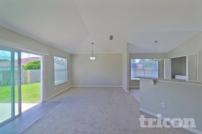 Photo - 6830 Shoreline Ln