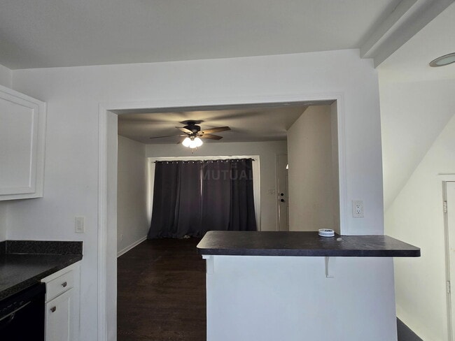 Photo - 25312 Winton St