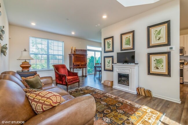 Photo - 2021 Stuttle Rd