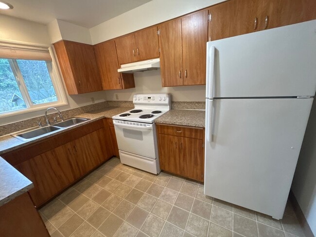 Photo - HALF OFF FEBRUARY RENT! 3 Bedroom 1.5 Bath in Desirable NW Corvallis
