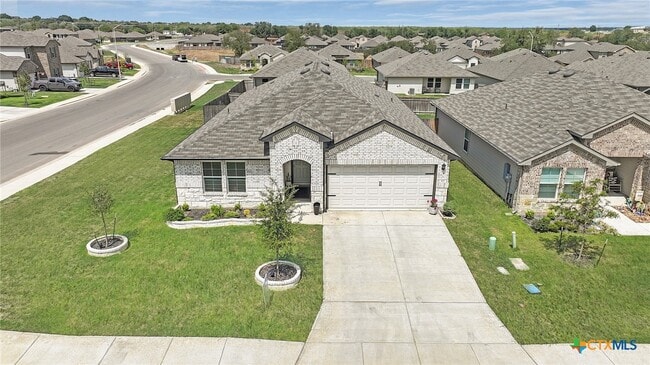 Building Photo - 801 Cinnamon Teal