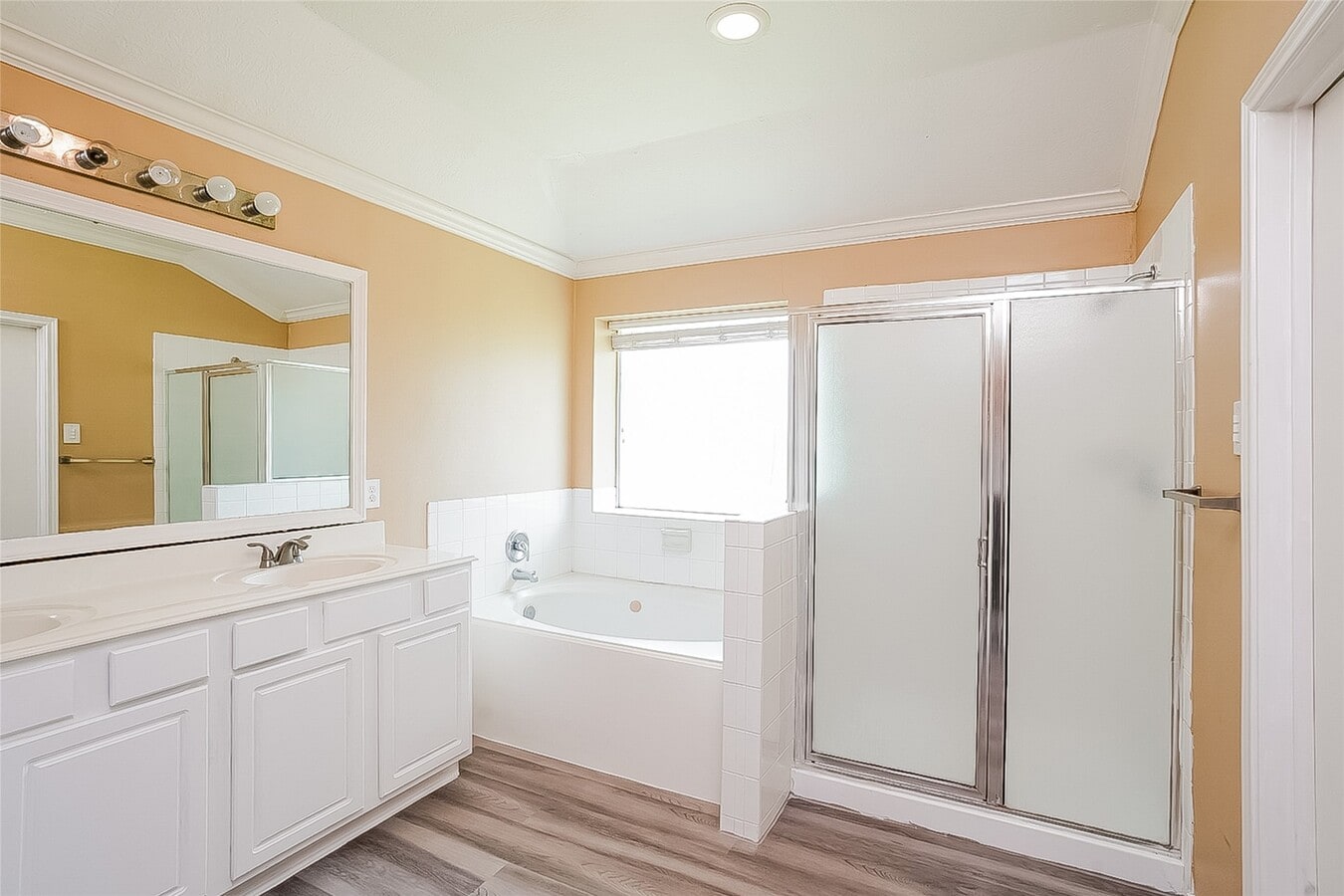 Photo - 19318 Pinewood Bluff Ln