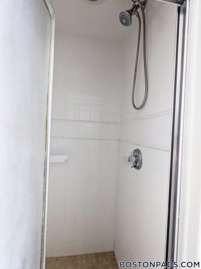 Photo - 4 Bishop Allen Dr Unit 2