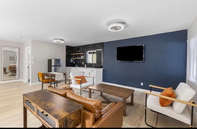 Photo - Furnished One Bedroom Cottage in Castro Valley