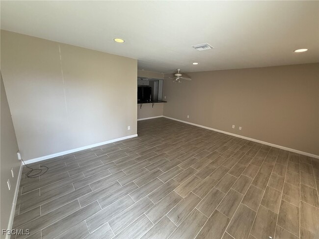 Building Photo - 1415 SE 23rd Pl Rental