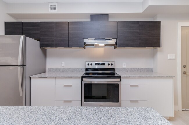 Photo - Arbutus Apartments