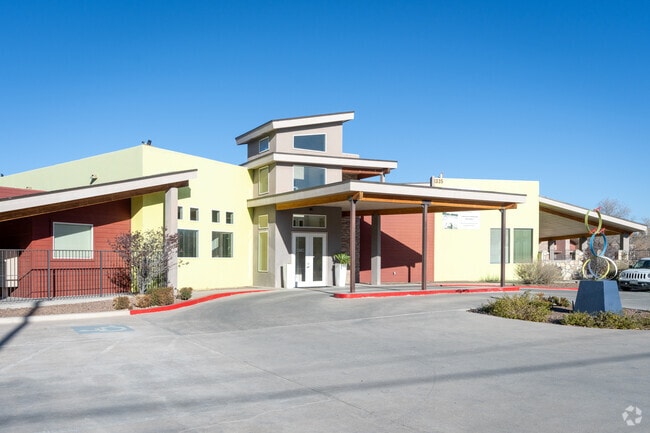 Leasing Office