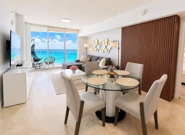 Photo - 16699 Collins Ave Unidad 16699 Collins Ave # 2301