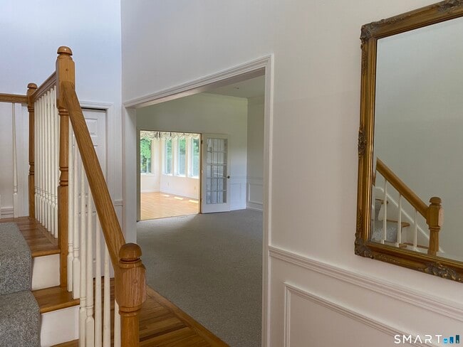Photo - 54 Winchester Dr