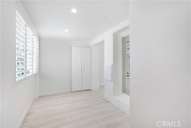 1419 S Sierra Vista Ave