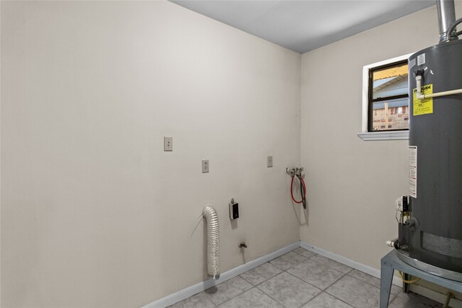 Photo - 5511 Verdome Ln