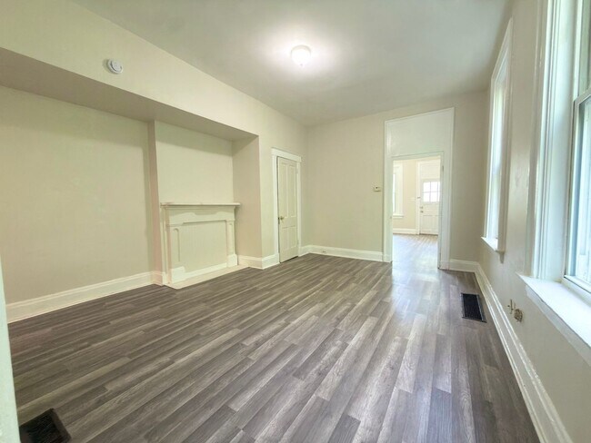1030 Considine Ave