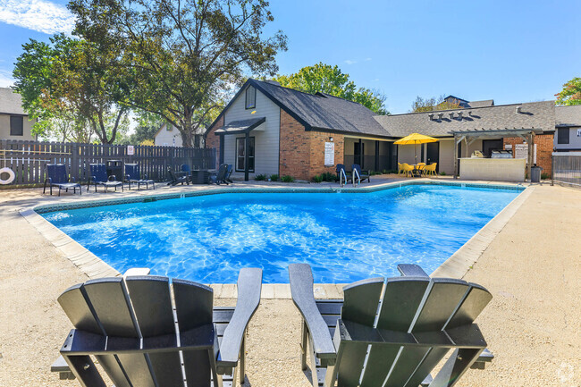 Building Photo - The Ellington Rental