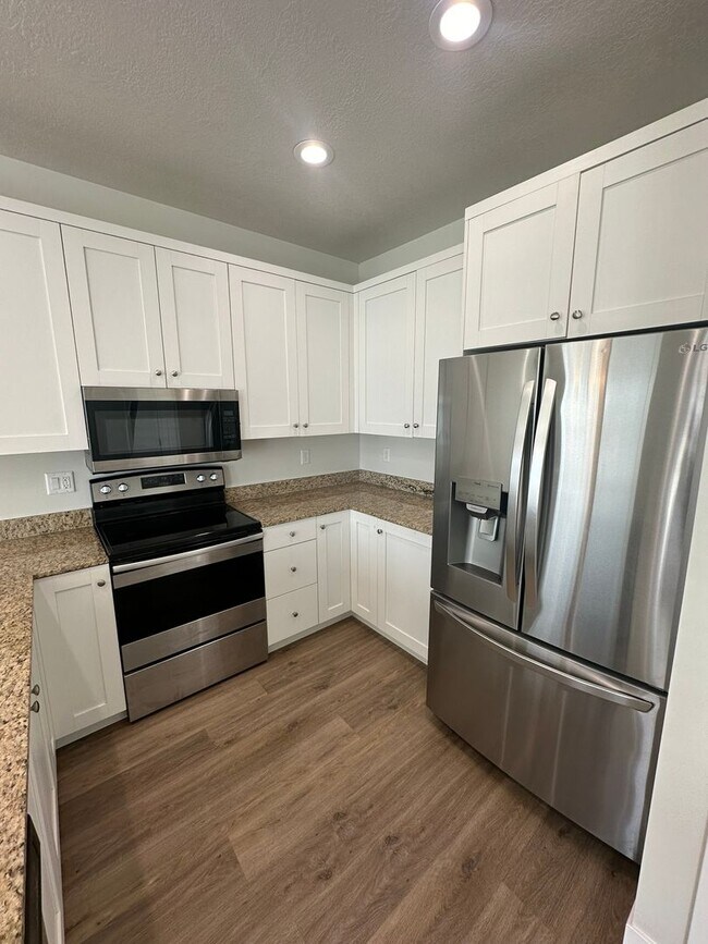 Photo - 3 Weeks Rent FREE! 3 Bed 2.5 Bath House for Rent in Morgan!