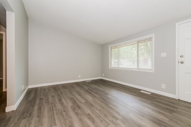 Photo - 414 N Cochise Dr