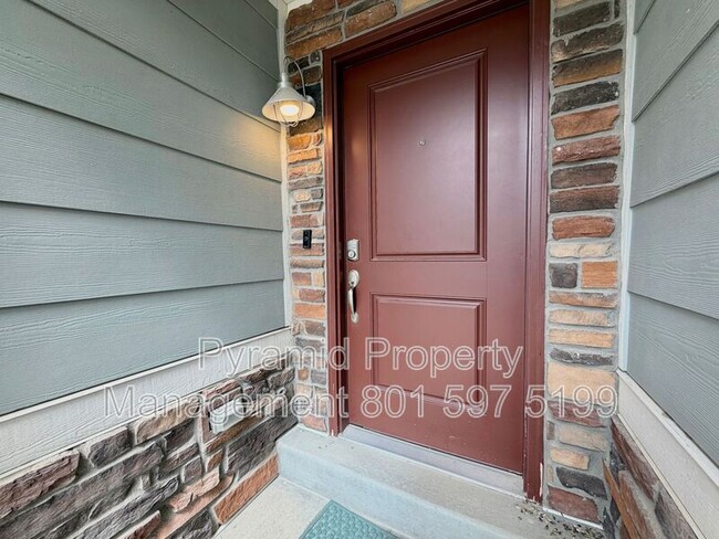 Photo - 15122 Gallant Dr