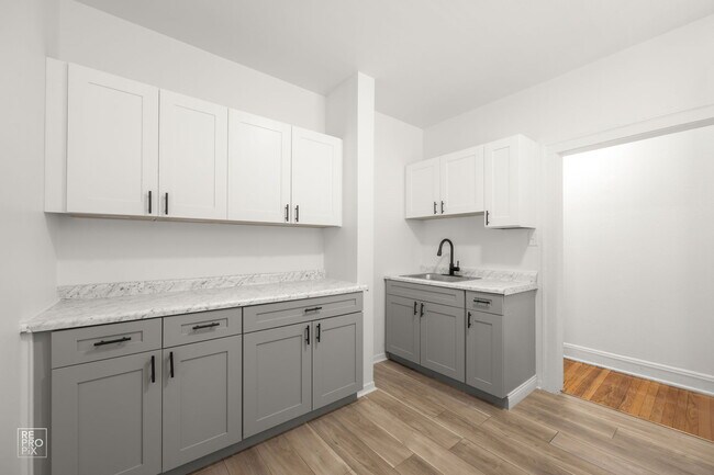 Photo - 7930-46 S Ingleside Ave