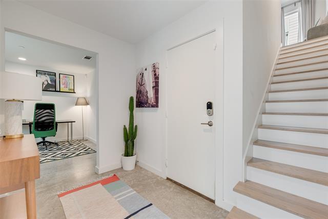 Photo - 4705 Bryan St Unit 302