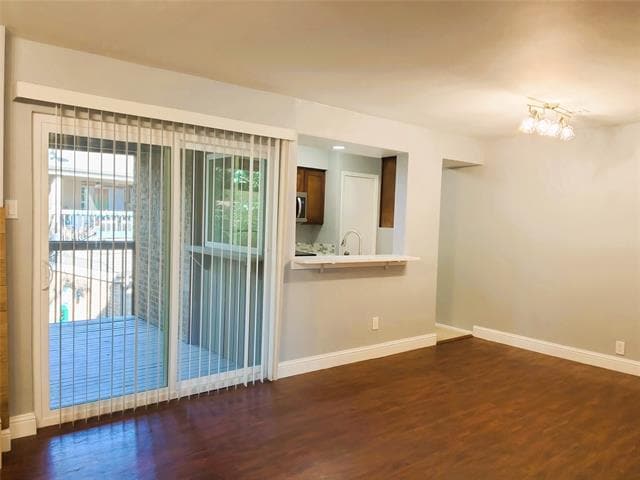 Photo - 5154 Amesbury Dr Unit 227