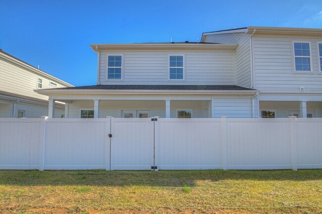 Photo - 4340 Doral Dr