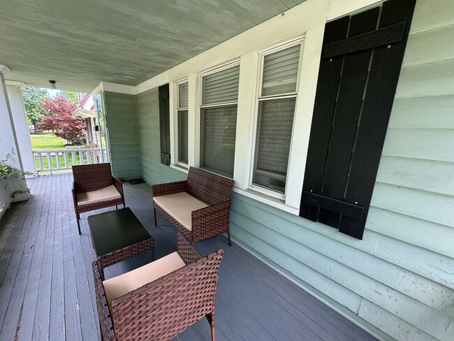 Photo - 2334 Noble Rd Unit SI ID1057670P