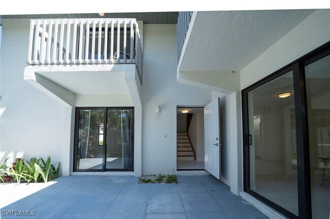 Building Photo - 17455 Overhill Dr