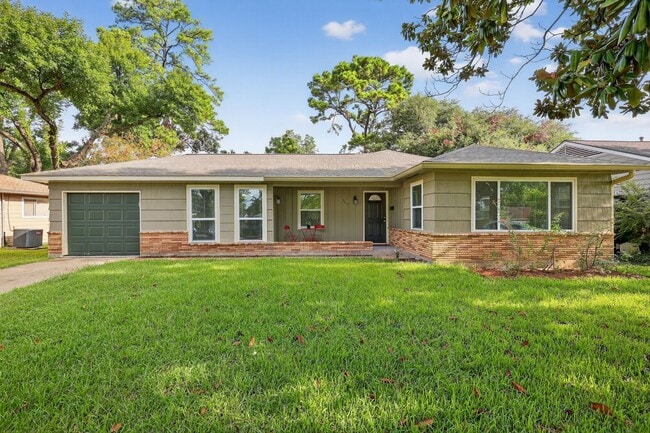 Building Photo - 9614 Panola Way Rental